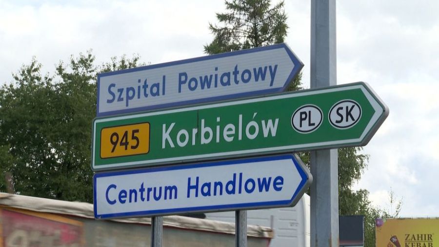Mieszkańcy chcą obwodnicy, a nie remontu drogi. Fot. TVP3 Katowice