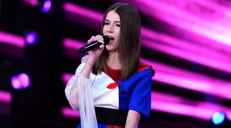 Na opolskiej scenie nie mogło zabraknąć Roksany Węgiel i piosenki „Anyone I Want To Be”, którą młoda artystka zdobyła zwycięstwo podczas Eurowizji Junior (fot. Jan Bogacz/TVP)