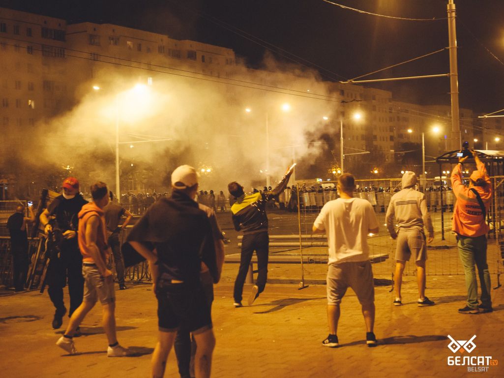 Станцыя метро «Пушкінская», Менск. 10 жніўня 2020 года. (Фота: Белсат)