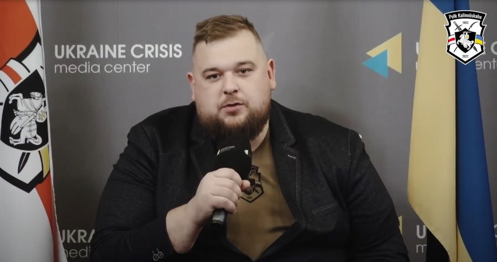 Архіўнае фота. Мікалай Дземідзенка на прэс-канферэнцыі. Кіеў, Украіна. 12 снежня 2022 года. (Скрыншот: Полк Каліноўскага / Youtube)
