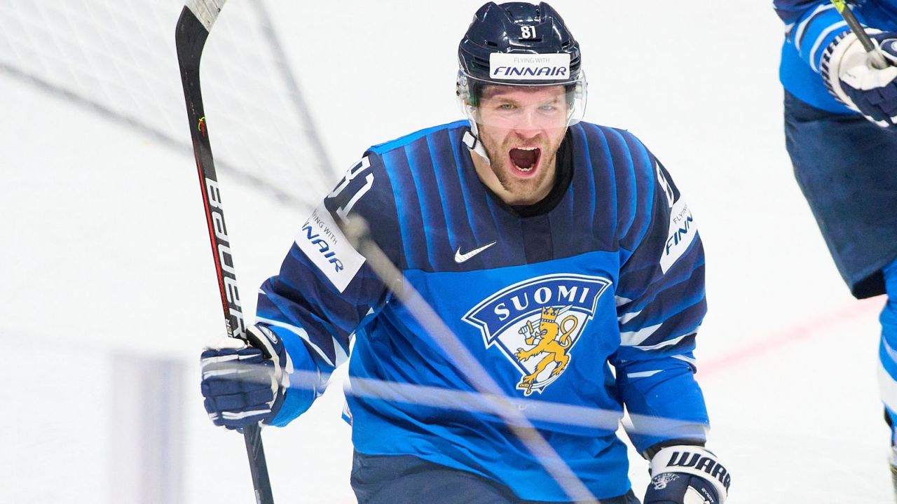 Iiro Pakarinen, MŚ w hokeju, MŚ elity
