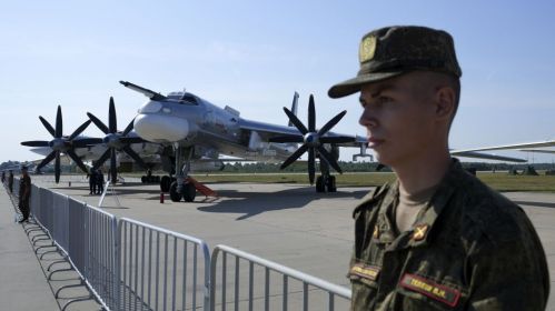 Tu-95 strategic bomber during the Armiya exhibition in 2022. Photo: Pavel Pavlov/Getty Images