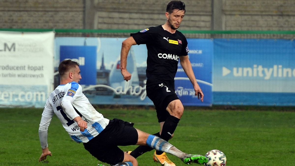 Kadr z meczu Świt – Cracovia (fot. PAP)