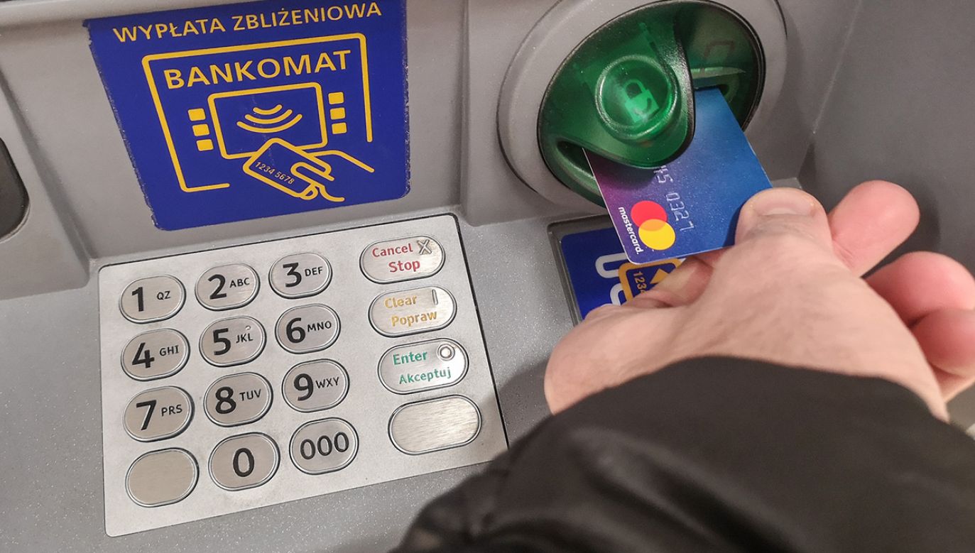 Banki się bogacą w imponującym tempie (fot. Michal Fludra/NurPhoto via Getty Images)