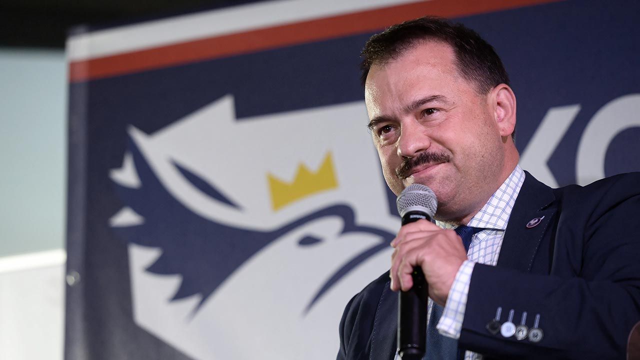 Artur Zawisza podczas wypadku był trzeźwy. Ale wcześniej stracił prawo jazdy za prowadzenie pod wpływem alkoholu (fot. PAP/Marcin Obara) Artur Zawisza podczas wypadku był trzeźwy. Ale wcześniej stracił prawo jazdy za prowadzenie pod wpływem alkoholu (fot. PAP/Marcin Obara)