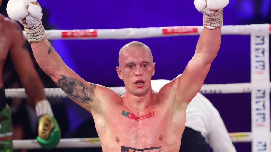 Michał Cieślak defeated veteran Jean Pascal in just four rounds.(PAP archive)