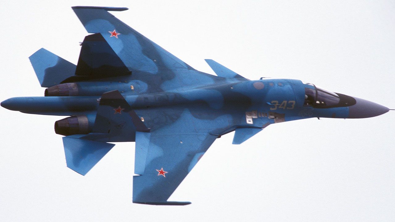 Rosyjski myśliwiec Su-40 (fot. P.AVENTURIER/Gamma/Getty, zdjęcie ilustracyjne)