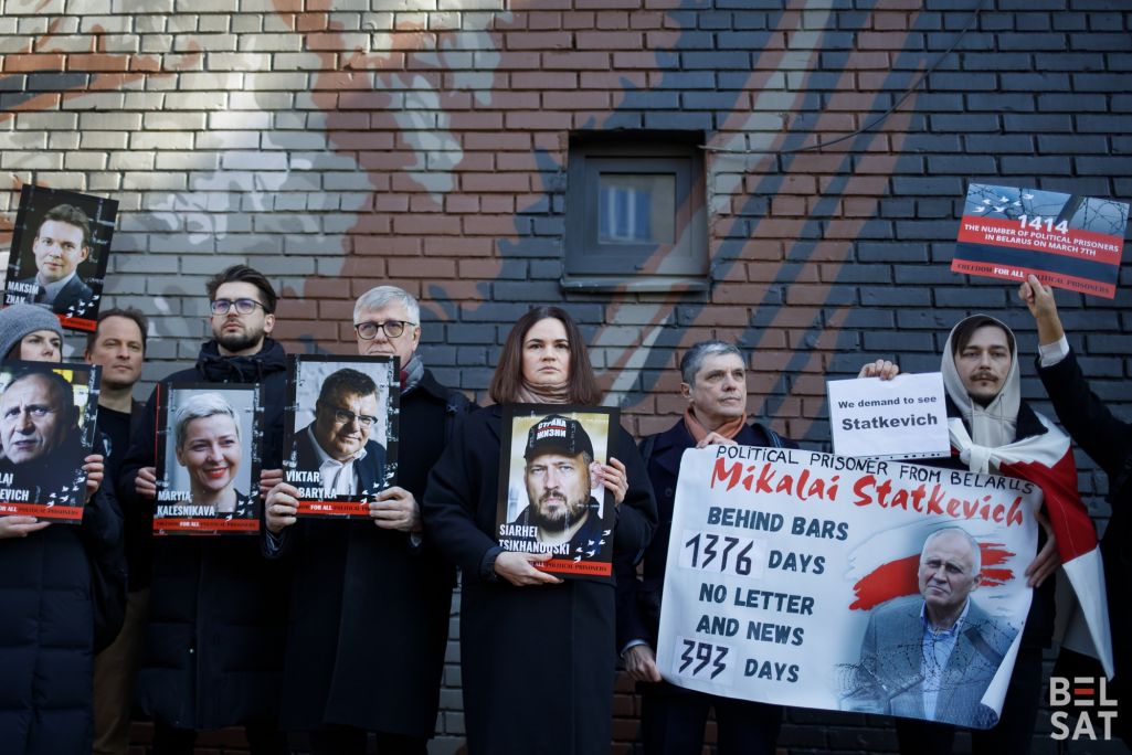 Светлана Тихановская, правозащитники, брифинг, Вильнюс, Сергей Тихановский, Николай Статкевич, Максим Знак, Мария Колесникова (Фота: Белсат)
