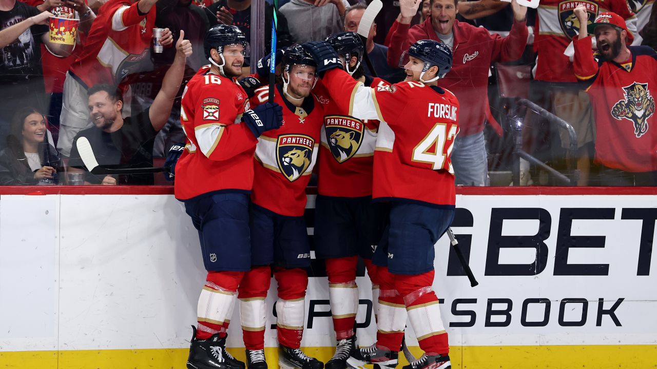 Panthers – Hurricanes (fot. Getty Images)
