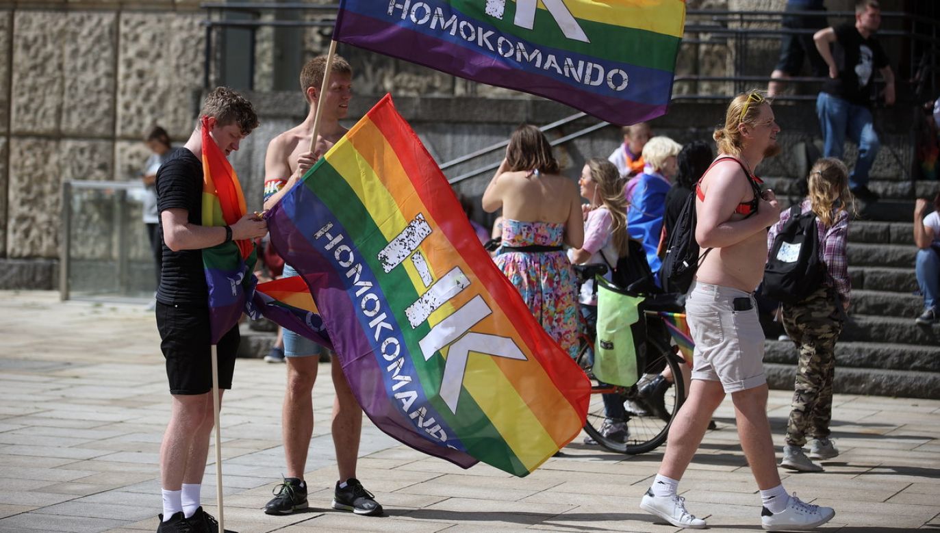 Członkowie Homokomando na Marszu Równości w Krakowie (fot. PAP/Łukasz Gągulski)