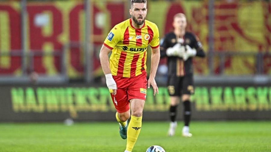 Ceniony zawodnik Korony Kielce zawiesza korki na kołku. Piotr Malarczyk kończy karierę sportową