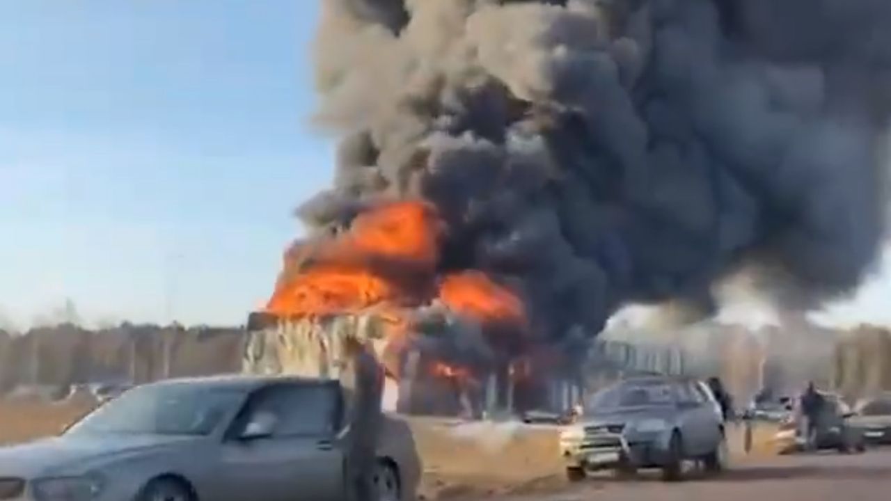 Płonie zakład produkujący drony dla Ukrainy (fot. Twitter)