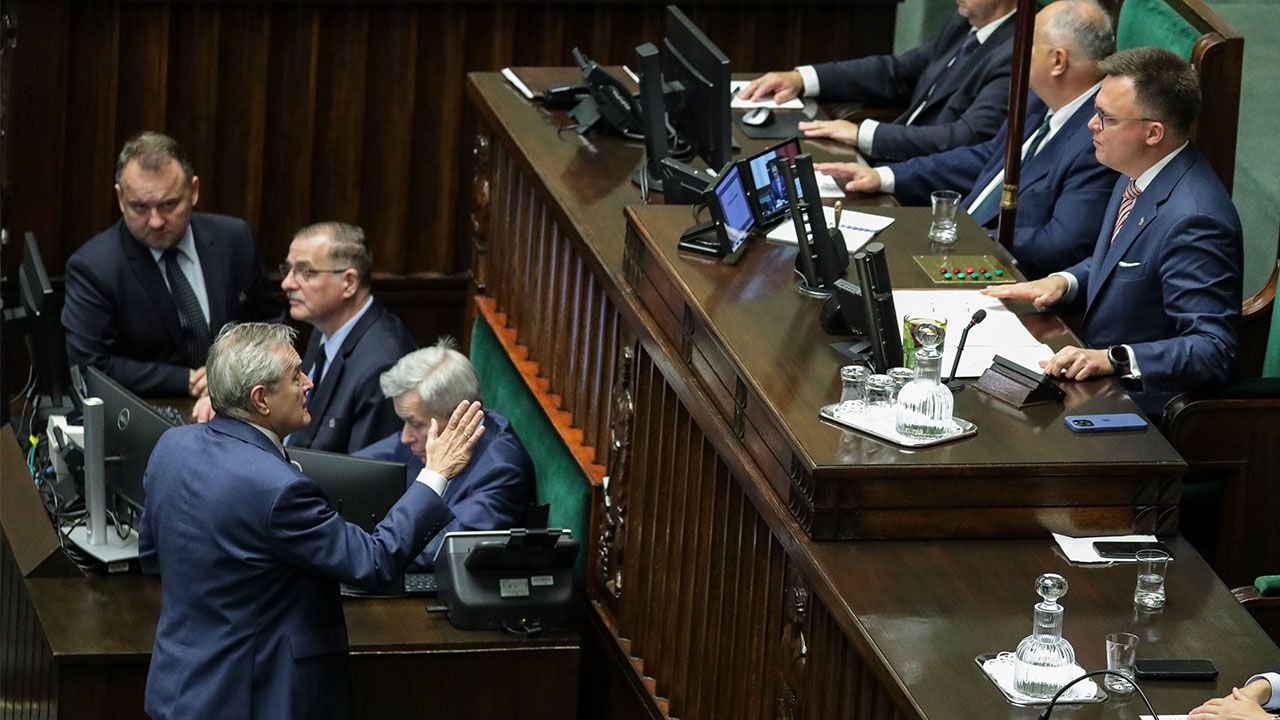 Drugi dzień posiedzenia Sejmu. Ważą się losy podatków dla Polaków