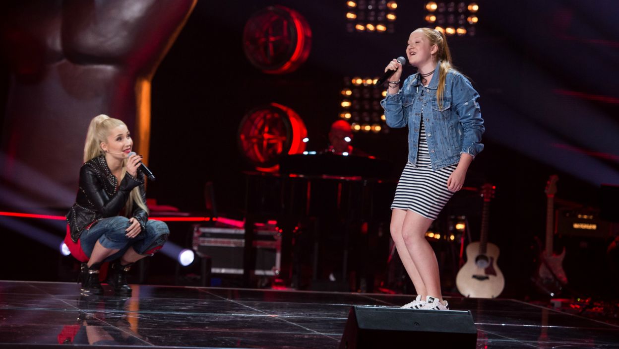 Jednak gdy tylko wyluzowała, wspólnie z Trenerką brawurowo wykonała utwór Alicii Keys i od razu otrzymała zaproszenie do następnej edycji programu (fot. J. Bogacz/TVP)