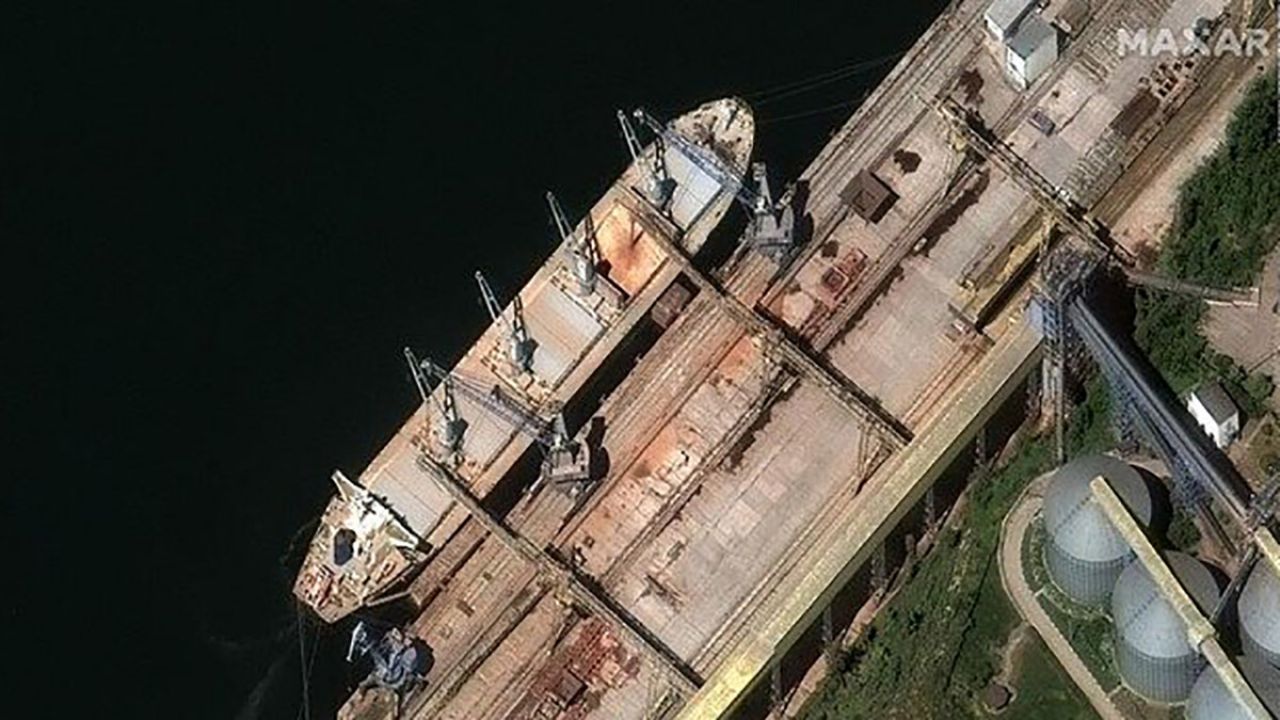 Rosyjskie statki w porcie w Sewastopolu (fot. tt/Stratcom Centre UA / Maxar Technologies)
