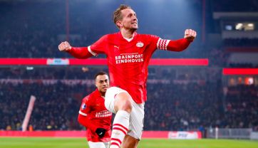 Luuk de Jong przeżywa kolejną piłkarską młodość w Eindhoven (fot. Getty).