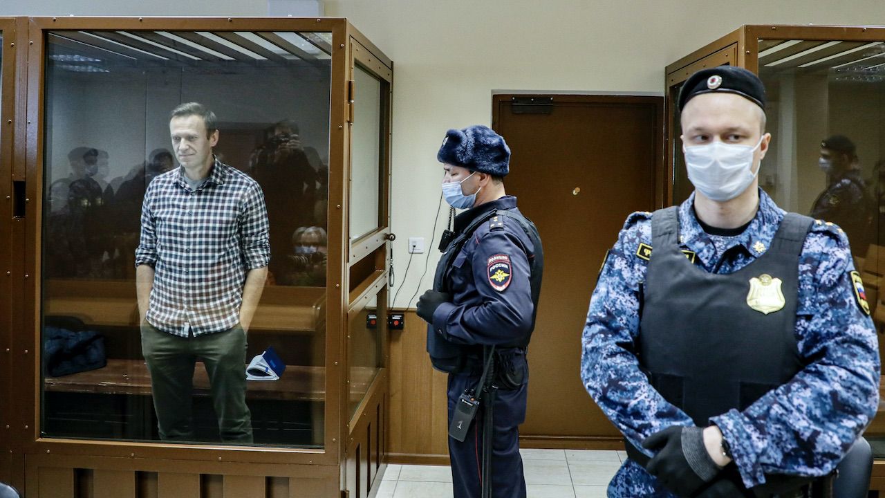 Kreml dołożył Aleksiejowi Nawalnemu kolejny wyrok (fot. PAP/EPA/YURI KOCHETKOV) Kreml dołożył Aleksiejowi Nawalnemu kolejny wyrok (fot. PAP/EPA/YURI KOCHETKOV)