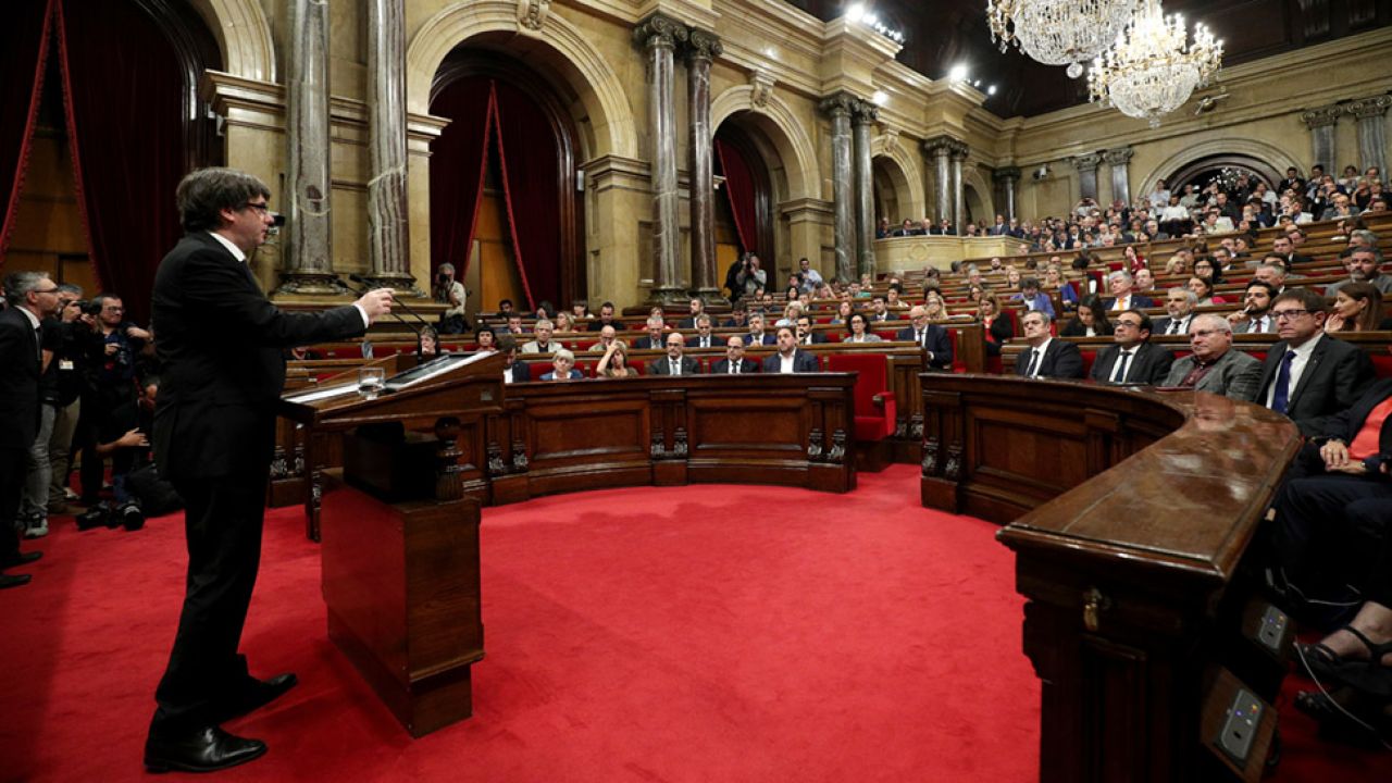 Szef rządu Katalonii przypomniał, że większość głosujących opowiedziała się za niepodległością (fot. REUTERS/Albert Gea)