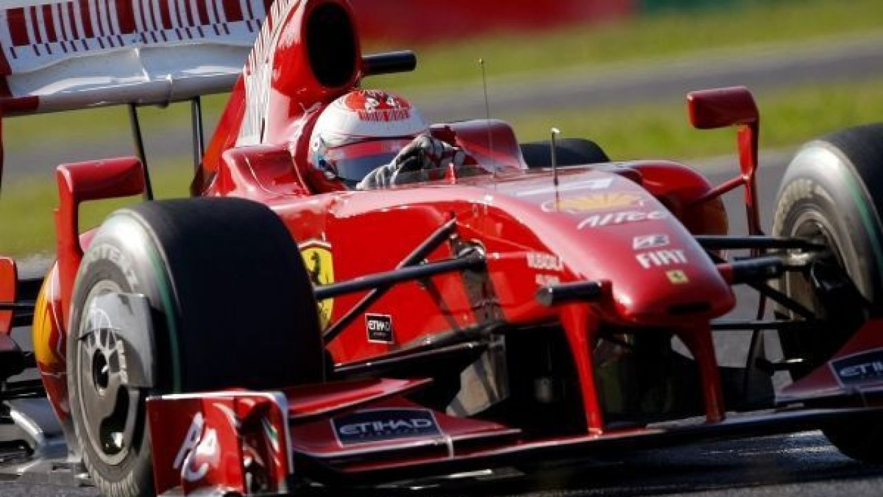 Czy Kimi Raikkonen zamieni bolid Ferrari na McLaren - Mercedes (fot.PAP)