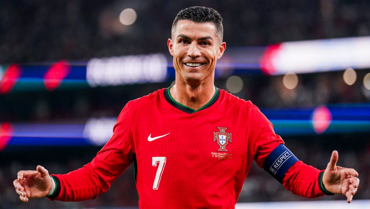 Cristiano Ronaldo pochwalił się liczbą obserwujących w mediach  społecznościowych. Jest ich miliard! | TVP SPORT