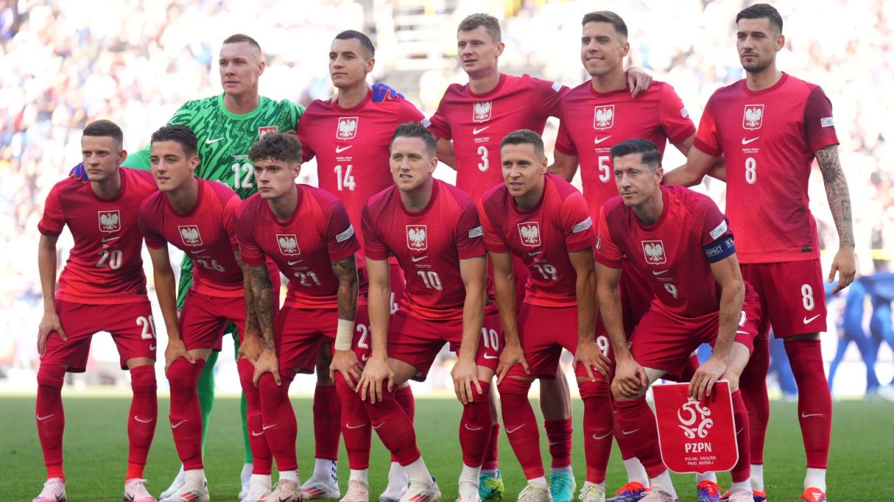Kiedy mecze Polski w el. MŚ 2026? Z kim zagra reprezentacja o mundial? [TERMINARZ]