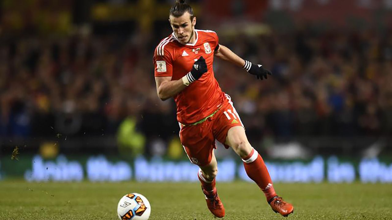 Największą gwiazdą reprezentacji Walii jest Gareth Bale (fot. Reuters / Clodagh Kilcoyne Livepic) Największą gwiazdą reprezentacji Walii jest Gareth Bale (fot. Reuters / Clodagh Kilcoyne Livepic)