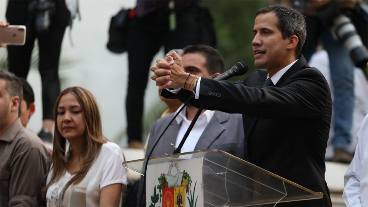 Ponad 50 państw uznaje Juana Guaido za prezydenta Wenezueli (fot. PAP/EPA/RAYNER PENA) Ponad 50 państw uznaje Juana Guaido za prezydenta Wenezueli (fot. PAP/EPA/RAYNER PENA)