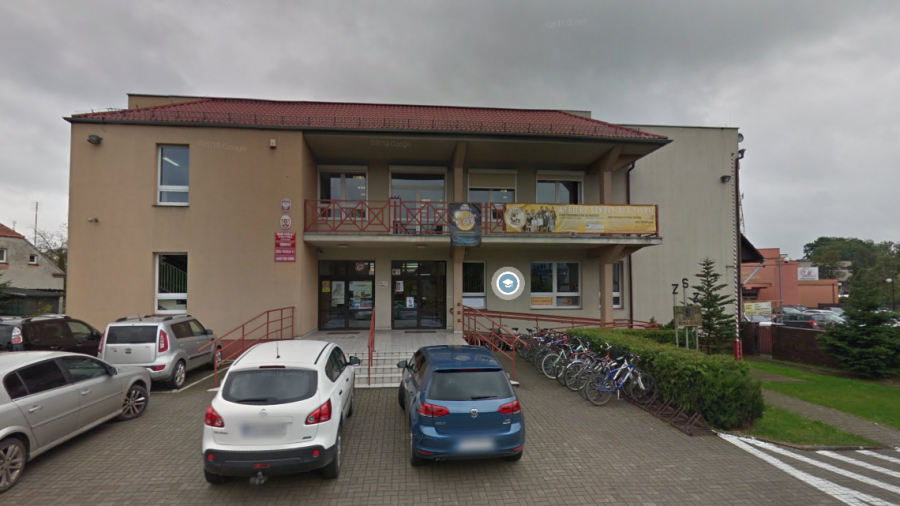 Powiat szamotulski za unijne pieniądze wyremontuje szkołę (fot. Google Maps/screenshot)