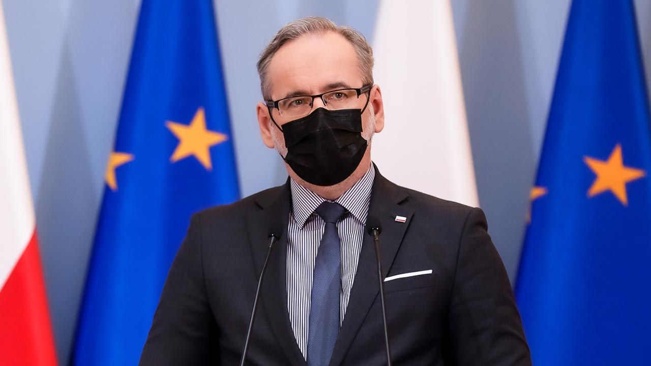 Konferencja Ministra Zdrowia Niedzielskiego Lista Obostrzen W Czerwcu I W Wakacje 2021 Kiedy Konferencja Rzadu O Luzowaniu Restrykcji Minister Ujawnia Wskazal Jakie Jest Jedyne Ryzyko Tvp Info