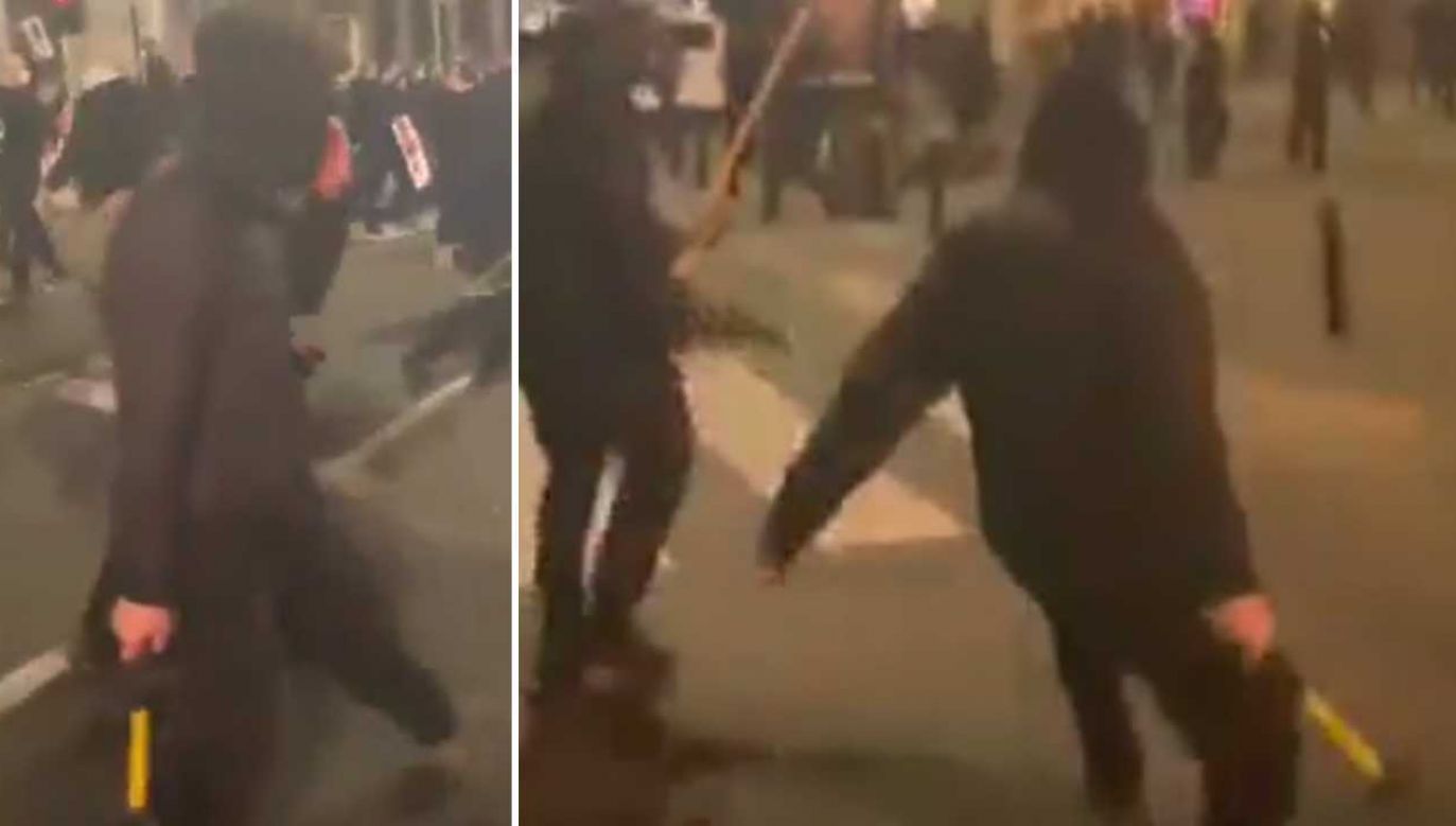 Warszawa Chuligan Z Antify Z Mlotkiem W Reku Na Demonstracji Tvp Info