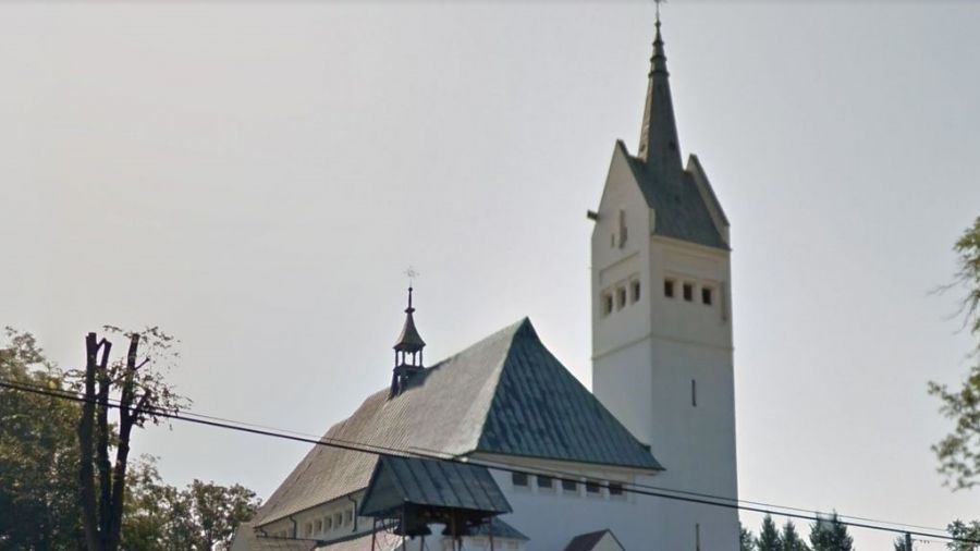 Wielkopolski ksiądz obraża parafian, bo za mało dali na wymianę drzwi w plebani (fot. Google Maps)