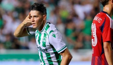 Mariusz Stępiński (fot. Omonia Nikozja, materiały klubu)