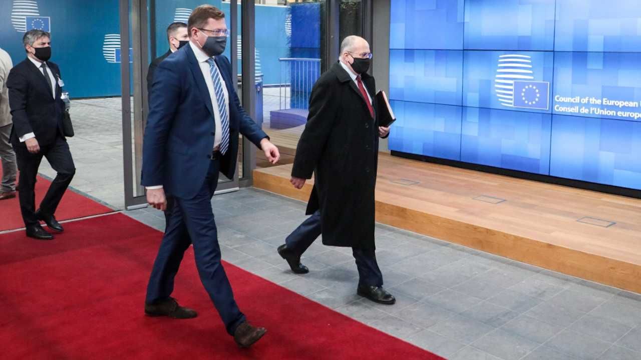 Zbigniew Rau (z prawej) poruszył między innymi temat Białorusi (fot. MSZ) Zbigniew Rau (z prawej) poruszył między innymi temat Białorusi (fot. MSZ)
