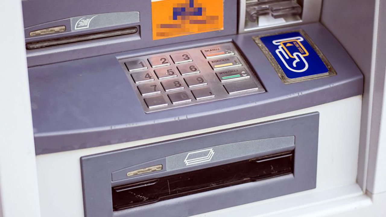 Bankomat został wysadzony (fot. Shutterstock)