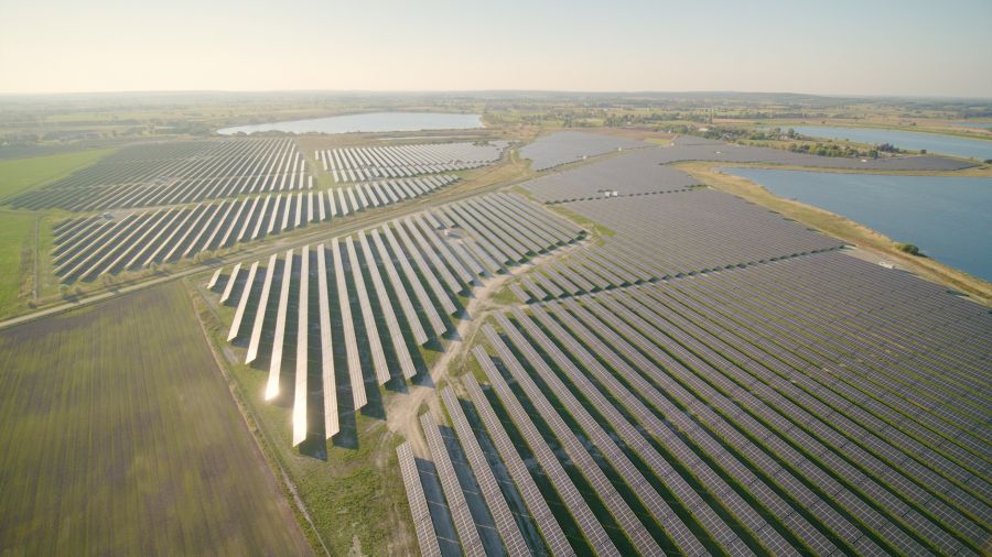 Największa elektrownia słoneczna w Polsce już działa (fot. ZE PAK)