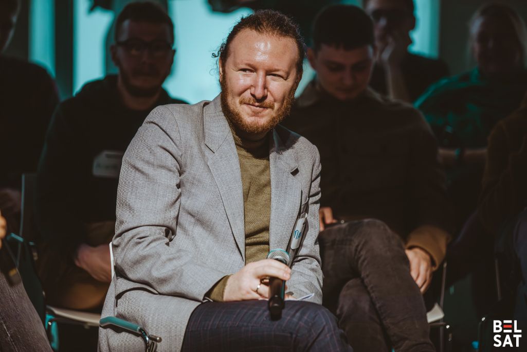 Галоўны рэдактар Еўрарадыё Павал Свярдлоў на Belarus Future Unconference 2024. Варшава, Польшча, 23 лістапада 2024 года. Фота: Белсат
