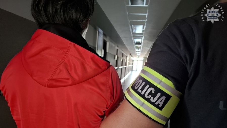 Na proces mężczyzna będzie czekał w areszcie. Fot. TVP3 Katowice