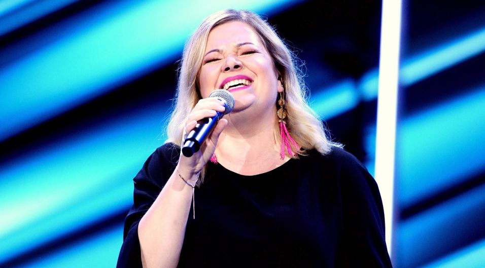 Magdalena Bańkowska-Moskwa wykonuje autorskie piosenki oscylujące w klimacie: jazz, soul, funk. Jak jej utwór „Oszukać czas” został przyjęty w opolskim amfiteatrze? (Fot. TVP.Jan Bogacz)