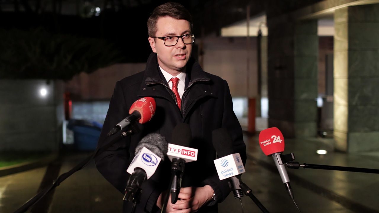 Rzecznik rządu Piotr Müller: Zakres pomocy dla Ukrainy jest bardzo szeroki (fot. PAP/Albert Zawada)