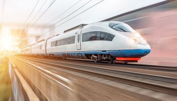 To będzie pierwszy fragment kolei dużych prędkości w Polsce (fot. Shutterstock)