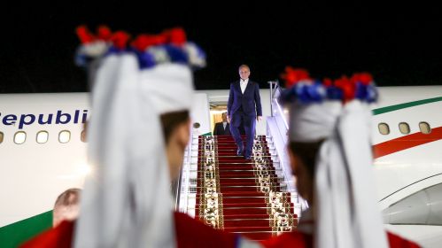 Президент Ирана (с 28 июля 2024 года) Масуда Пезешкиян прибывает во время официального визита в белfрусскую столицу. Минск, Беларусь. 19 августа 2025 года. Фото: president.ir