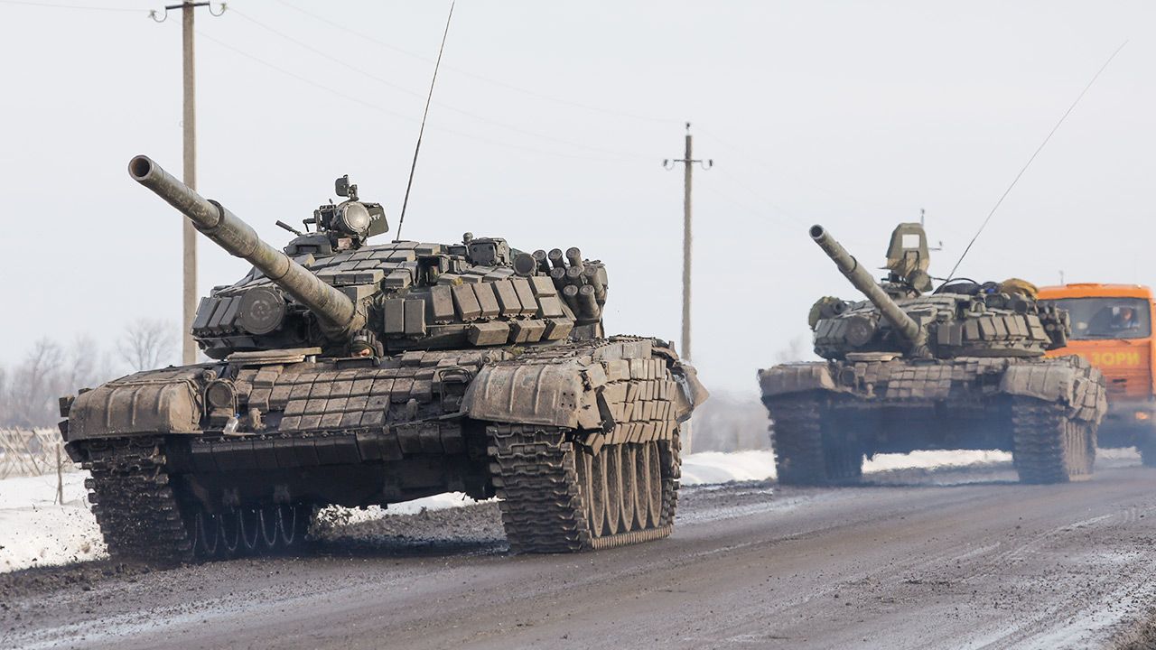 Rosyjskie czołgi (fot. Anton Vergun\TASS via Getty Images)