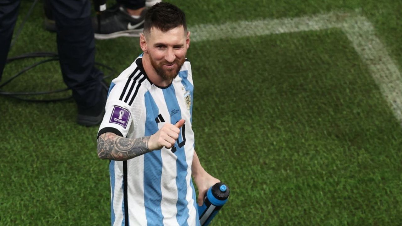 Lionel Messi strzelił w Katarze już pięć goli. (fot. Getty)
