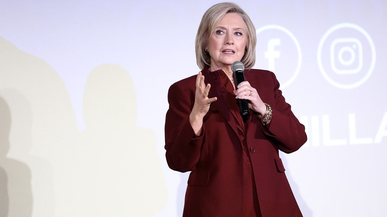 Sprawa „Russiagate” przykryła w mediach skandal z wyciekiem maili Hillary Clinton (fot. Monica Schipper/Getty Images for Hulu) Sprawa „Russiagate” przykryła w mediach skandal z wyciekiem maili Hillary Clinton (fot. Monica Schipper/Getty Images for Hulu)