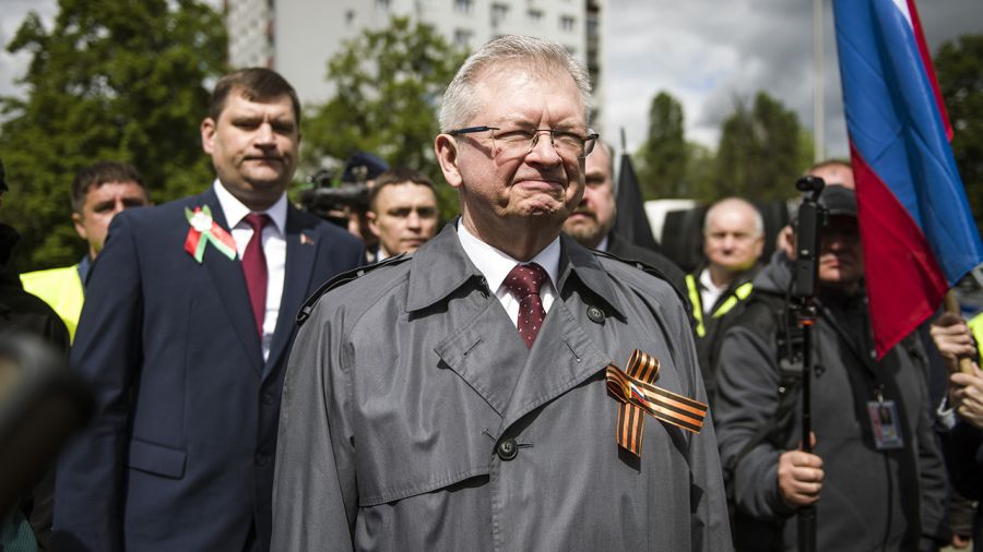Ambasador Rosji Siergiej Andriejew został zaproszony do MSZ w sprawie konsulatu w Krakowie (fot. Attila Husejnow / Forum)