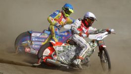 Krystian Pieszczek (z prawej, fot. PAP/Piotr Wittman)