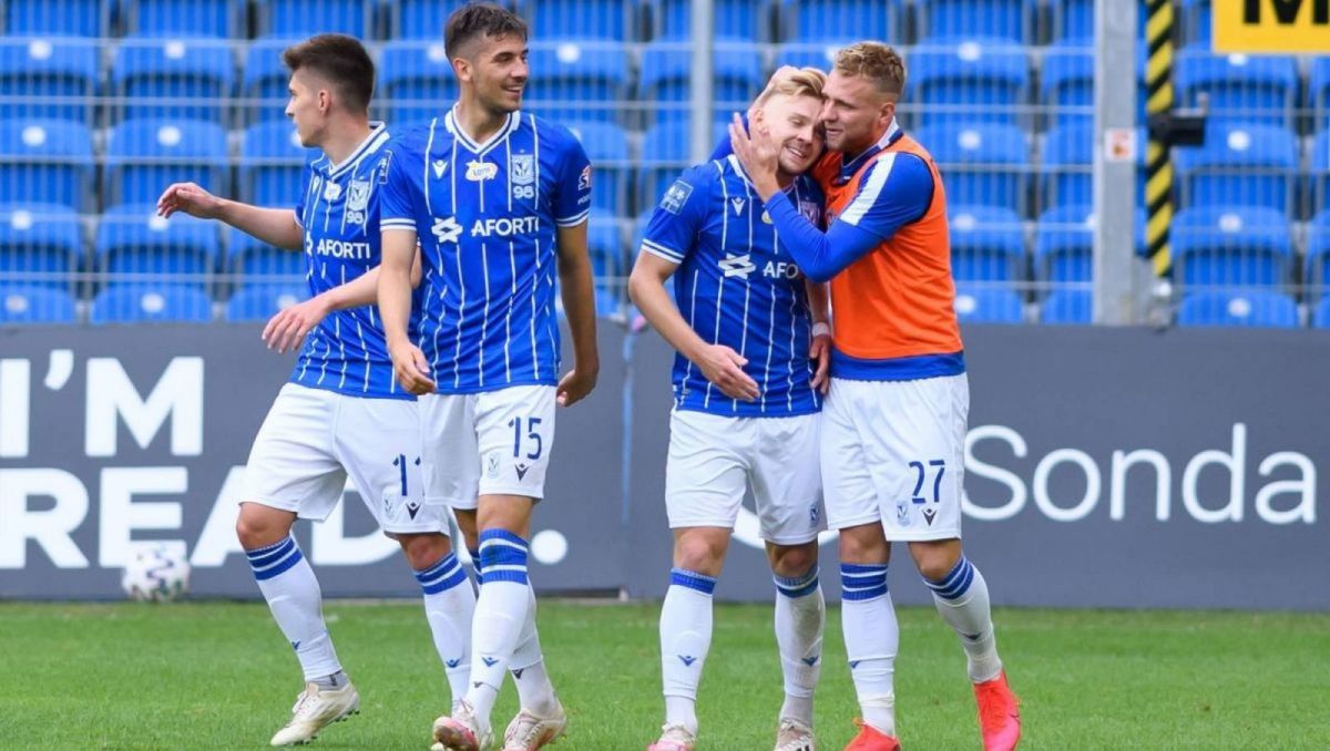 Lech Poznan Krolem Sprzedazy Ile Zarobil Na Sprzedazy Wychowankow Sport Tvp Pl