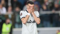Mahir Emreli jest jednym z graczy, który zastanawia się nad rozwiązaniem kontraktu (fot. PAP)