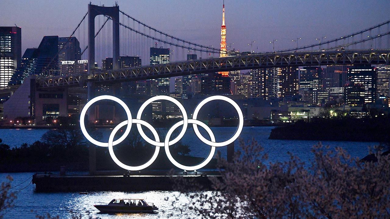 Zakażenie koronawirusem wśród sportowców przybywających na Igrzyska w Tokio (fot. Carl Court/Getty Images) Zakażenie koronawirusem wśród sportowców przybywających na Igrzyska w Tokio (fot. Carl Court/Getty Images)