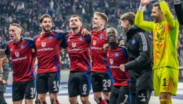 Łukasz Poręba (numer 6) awansował do Bundesligi (fot. Getty).